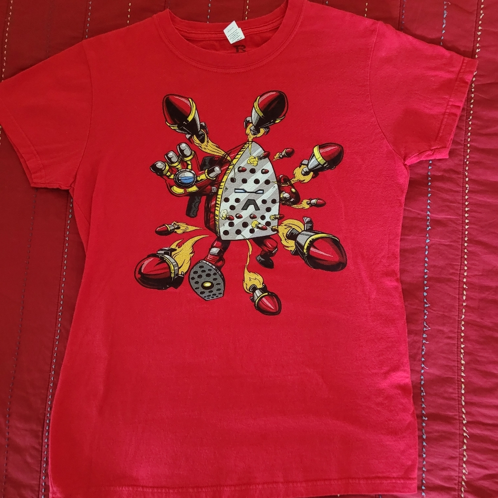 Women's specialty shirt. Iron man XL